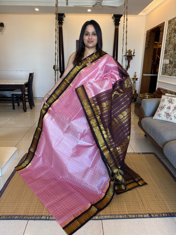 Onion Pink with Brown, Body Checks , Traditional Border and Rich Pallu Korvai Silk Cotton Saree