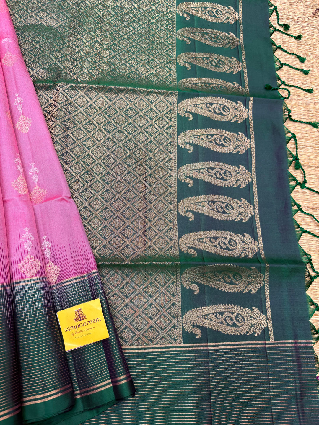 Onion Pink with Green , Rich Zari Butta in the Body and Traditional Grand Pallu, Pure Soft Silk Saree