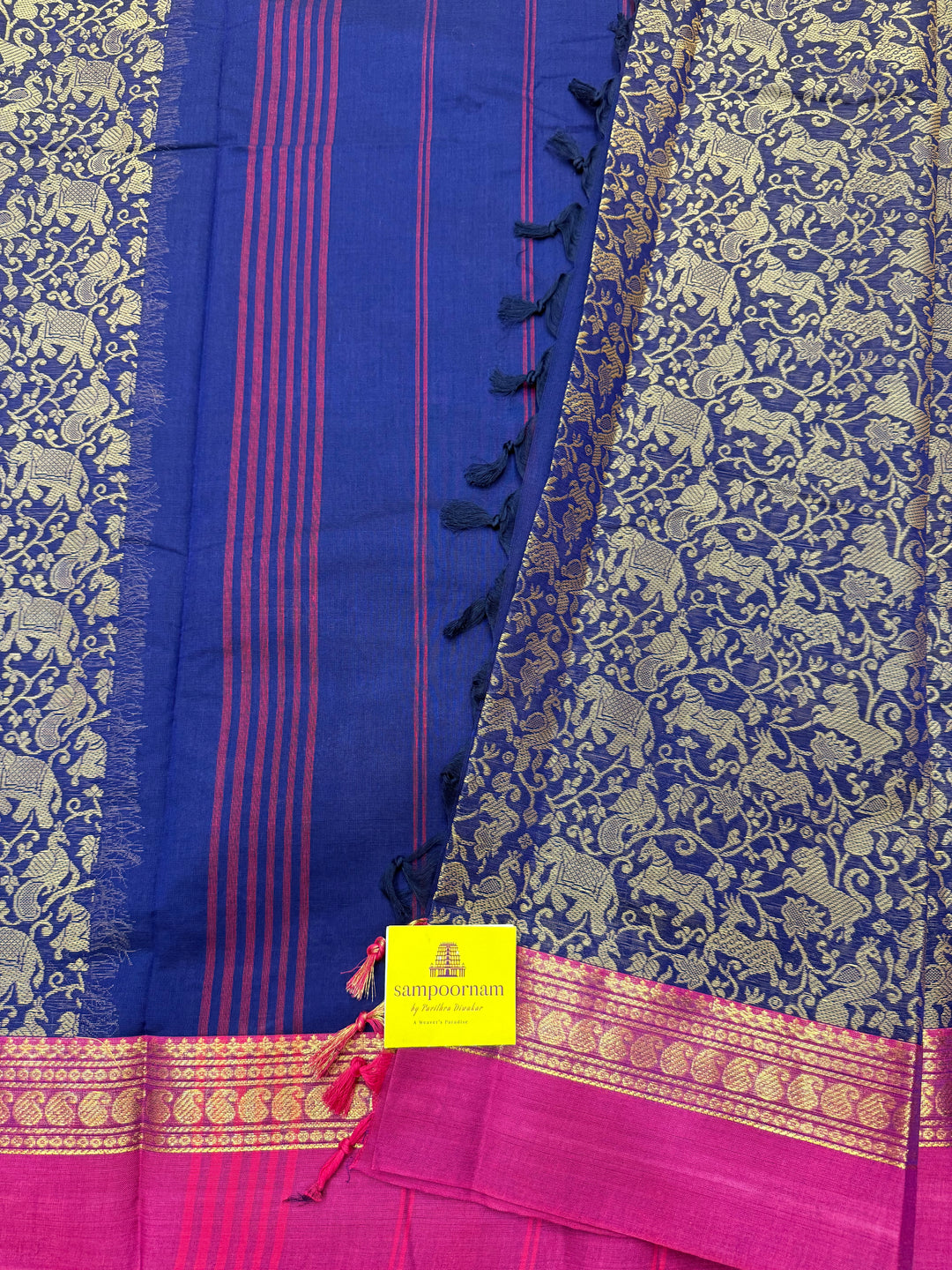 Dark Blue with Pink , Rich Vanasingaram thread motif in the body , Traditional borders and Plain Pallu Chettinad Cottton Saree