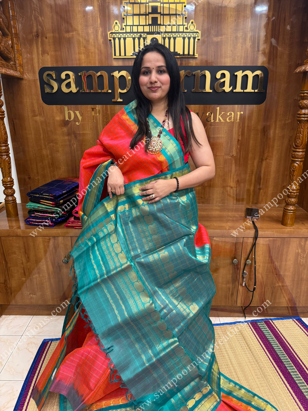 Reddish Pink with Turquoise Blue , body checks, traditional borders and rich pallu ,Ten Yards Korvai Silk Cotton Saree
