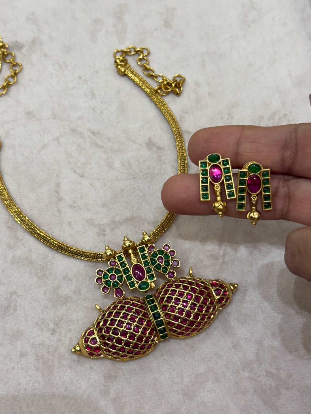 Ratna Kumbha Heritage Necklace - Red and Green Kemp Stones