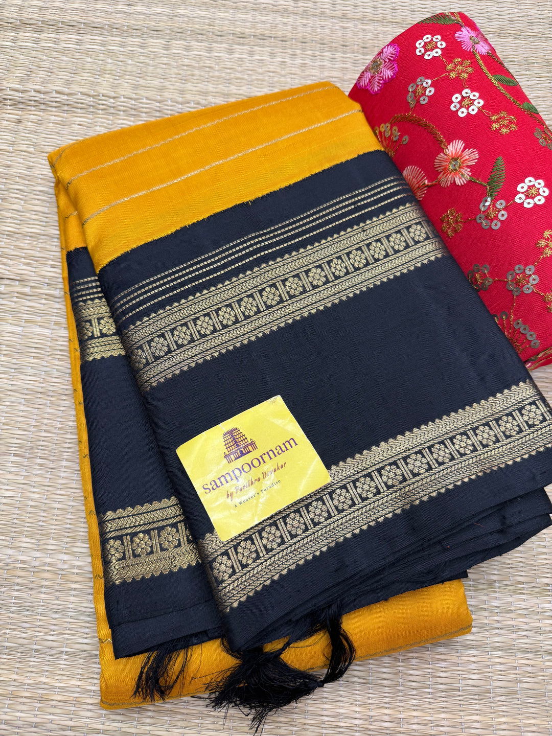 Mambazha Manjal with Black, Traditional Veldhari Design in the Body, Rettapet Border and Rich Pallu , Pure Zari Kanjivaram Silk Saree