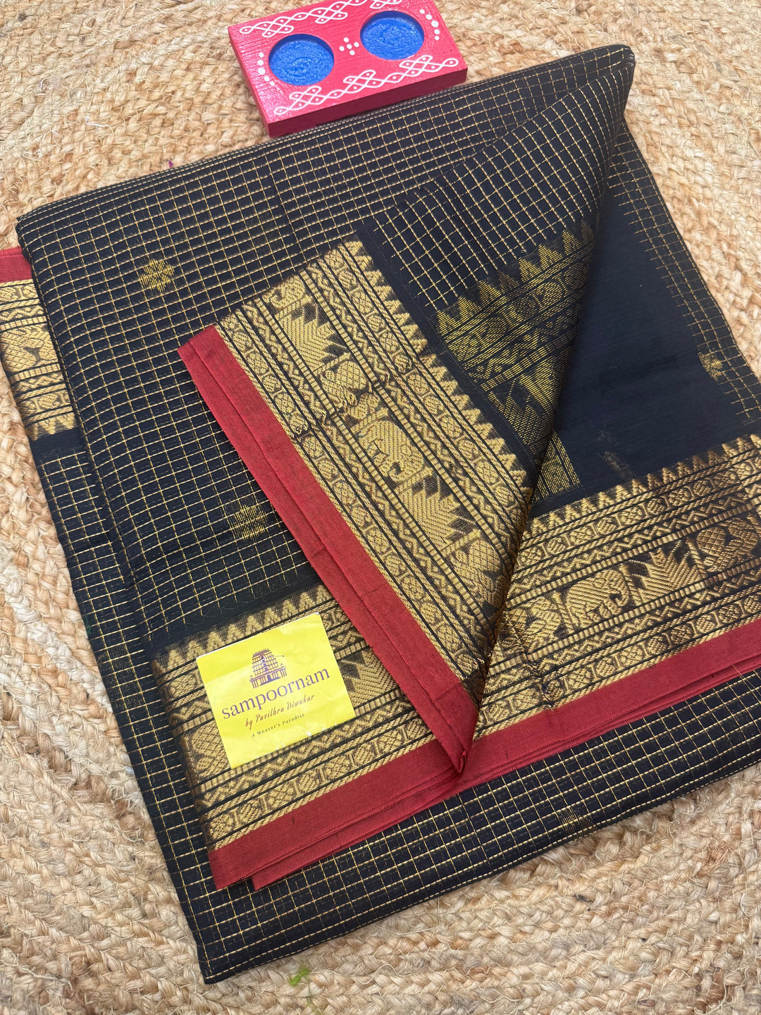 Black , Zari Podi Kattam in the body , Traditional Borders and Rich Pallu Semi Silk Cotton Saree