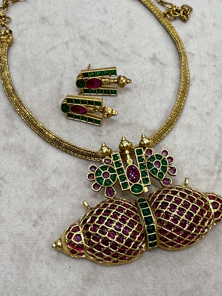 Ratna Kumbha Heritage Necklace - Red and Green Kemp Stones