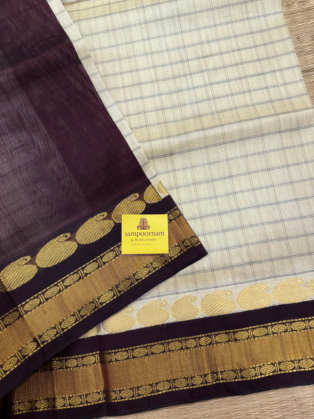 Offwhite with Brown ,full body checks ,traditional border rich pallu Korvai Silk Cotton Saree