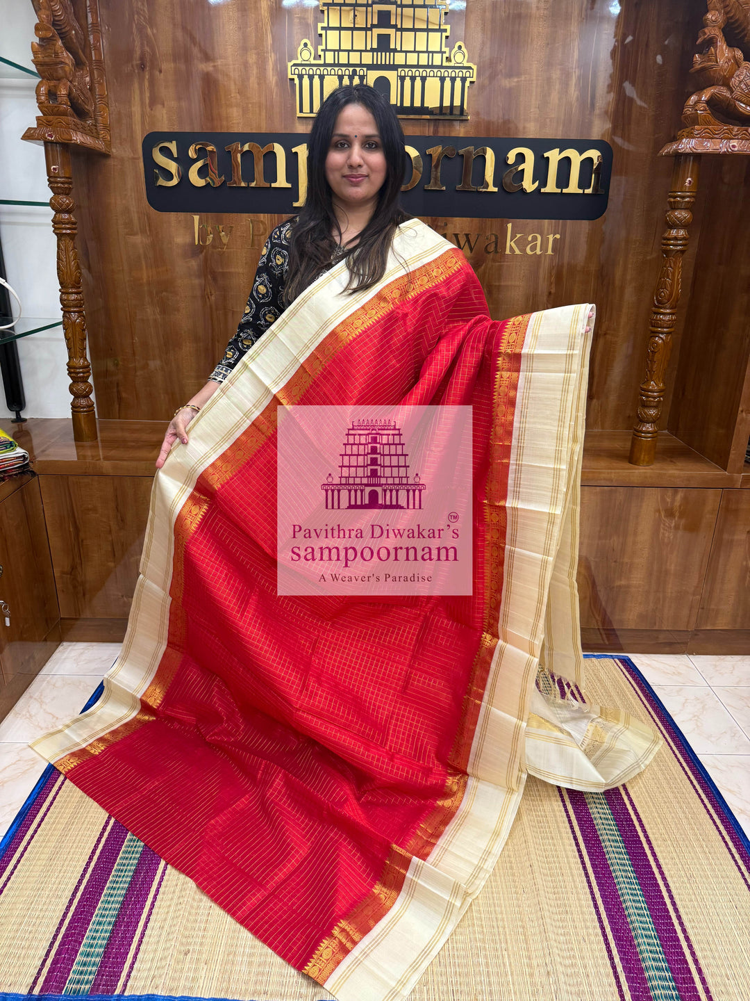 Red with Offwhite, Zari Body Checks, Rettapet Border and Grand Pallu Korvai Silk Cotton Saree