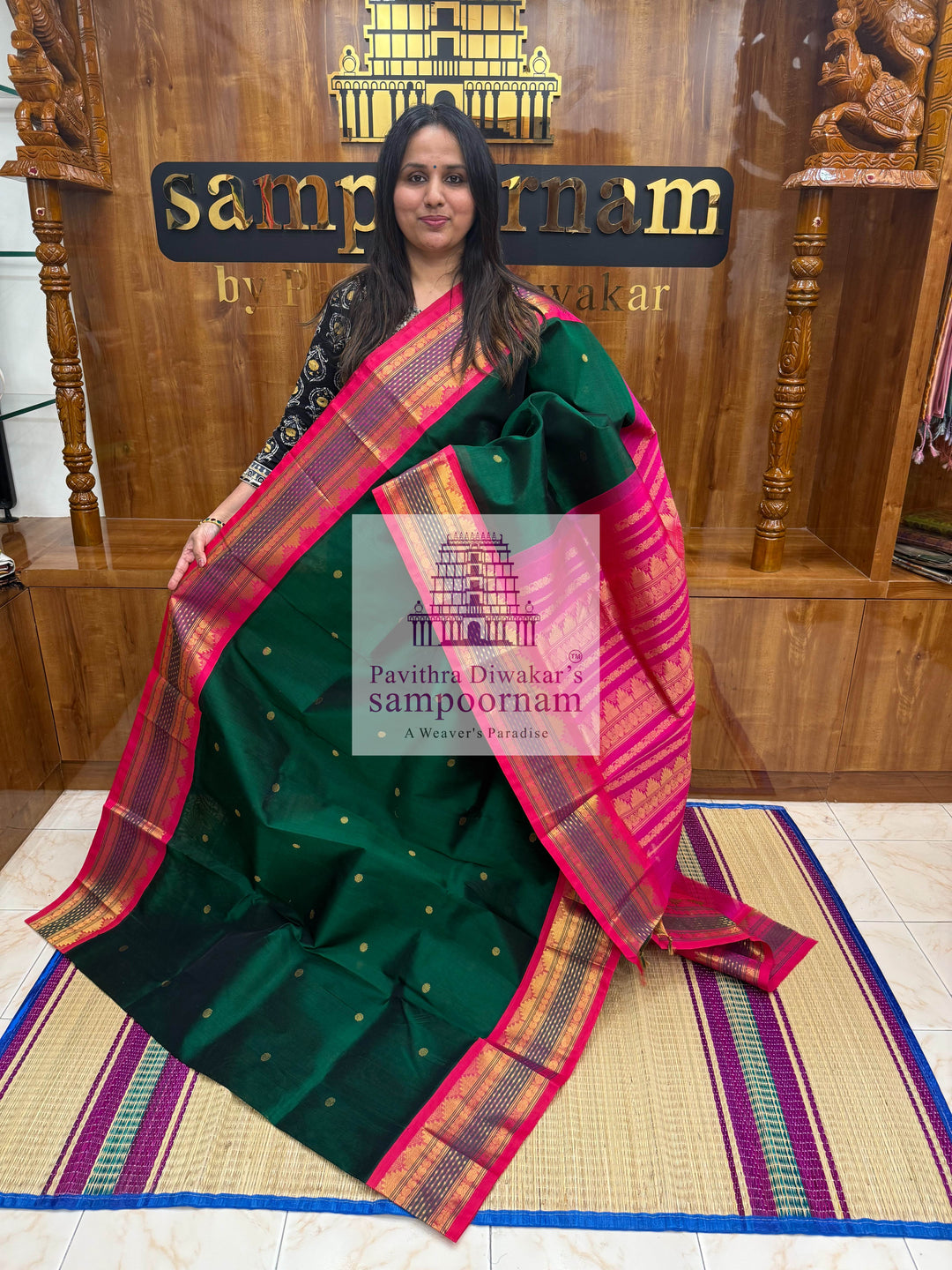 Dark Green with Pink, Traditional Rettapet Borders with Lakshadeepam Butta, Zari Butta in the Body and Grand Pallu Korvai Silk Cotton Saree