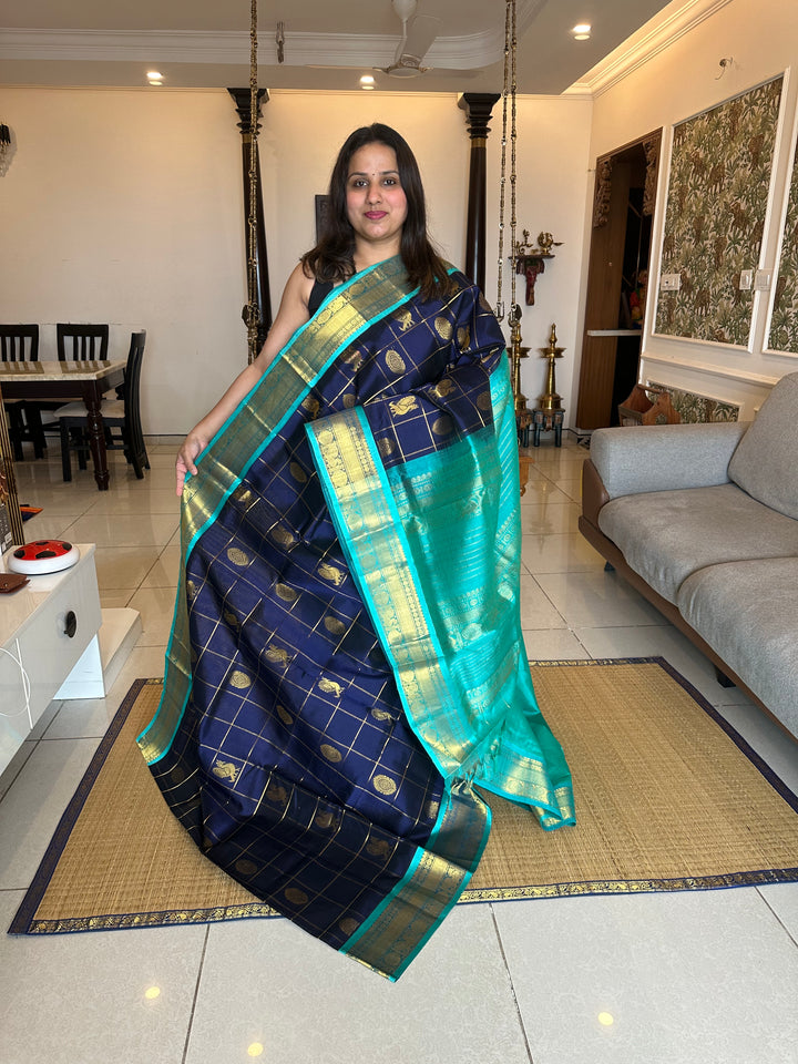 Dark Blue with Blue Mayil Chakram Silk Cotton Saree