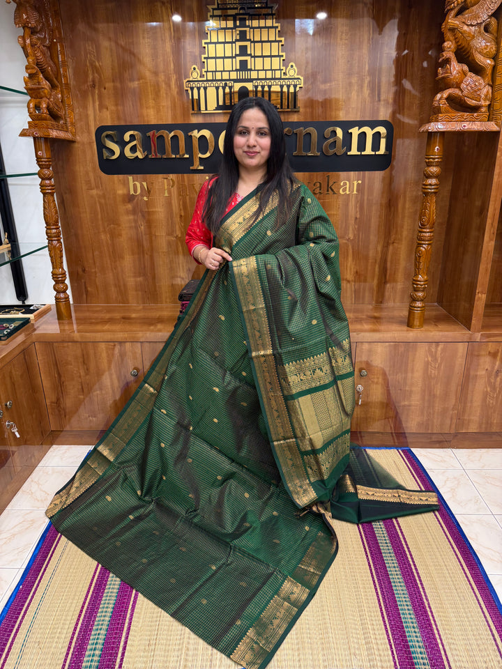Green With Rich Zari Butta in the Body , Zari Kattam in the Body, Traditional Rich Borders and Rich Pallu Semi Silk Cotton Saree