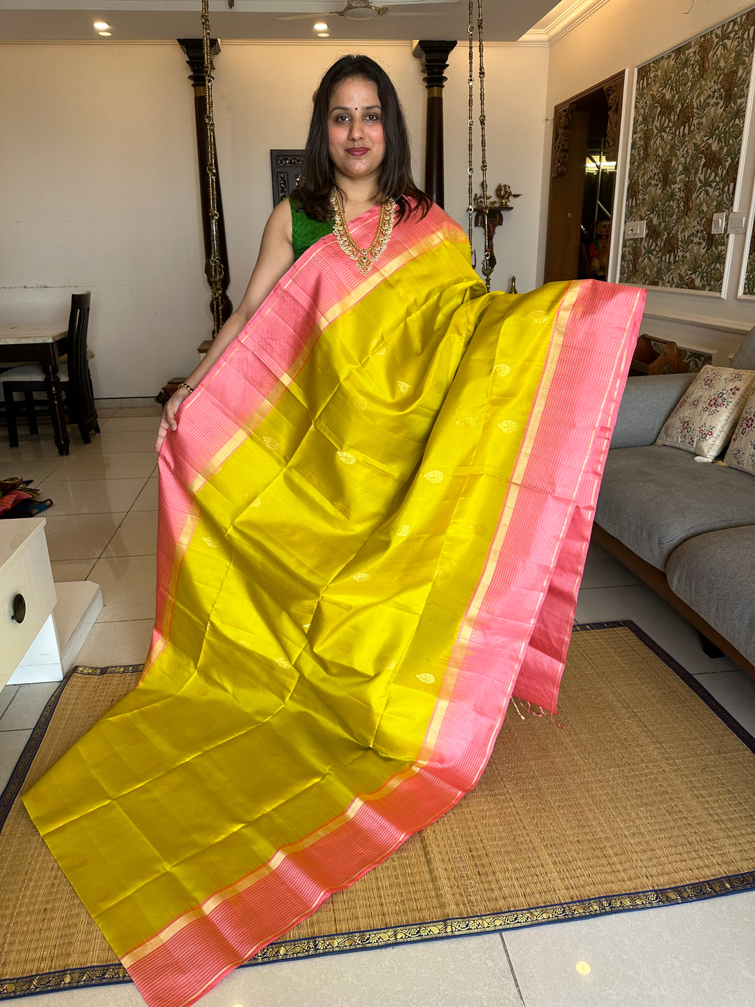 Lemon yellow with Baby Pink Rich Zari Butta and Grand Pallu and Vairaoosi Lines in Border - Pure Soft Silk Saree