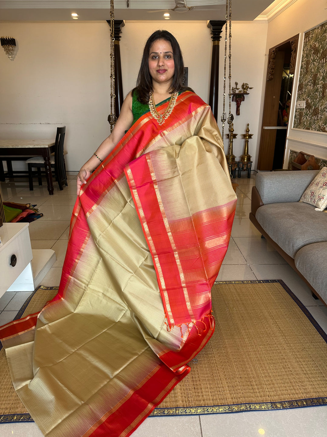 Offwhite with Pinkish Orange Zari Podi Kattam , Rettapet Border Rich Pallu