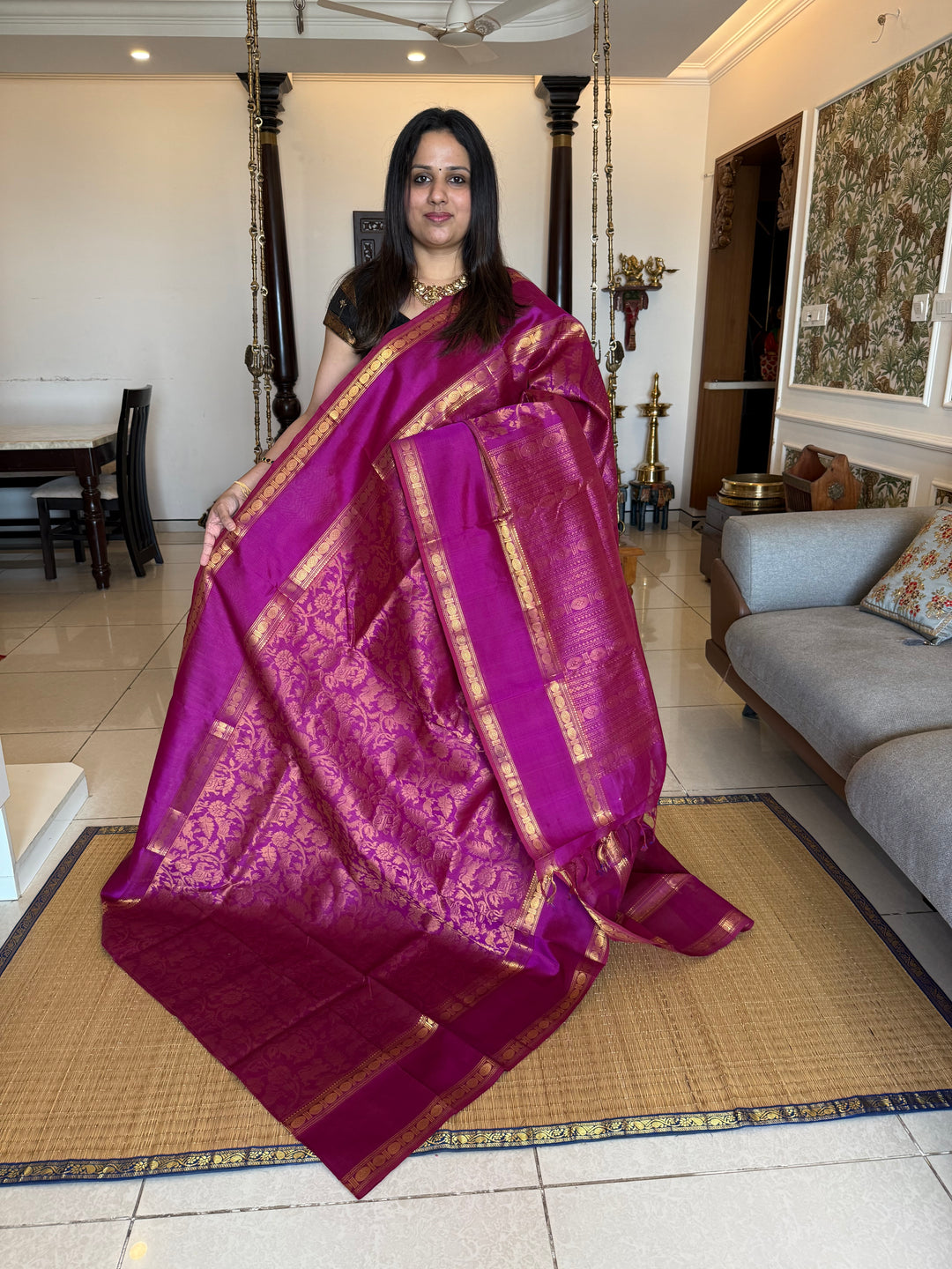Dark magenta , rettapet border , rich Zari vanasingaram in the body and traditional Pallu , Korvai silk cotton saree