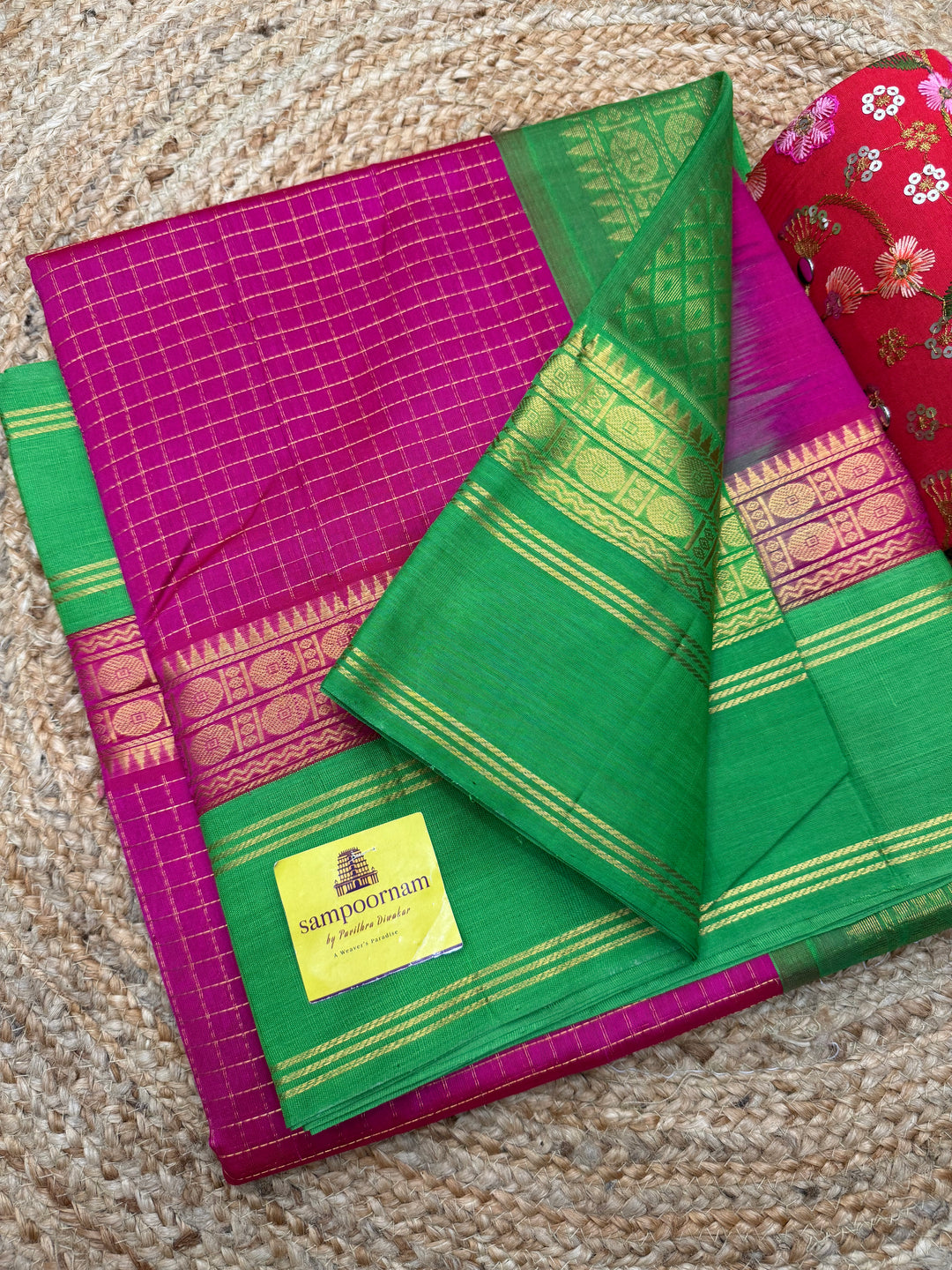 Pink with Parrot Green , Zari Checks in the body and rettapet borders , Rich Pallu Korvai Silk Cotton Saree