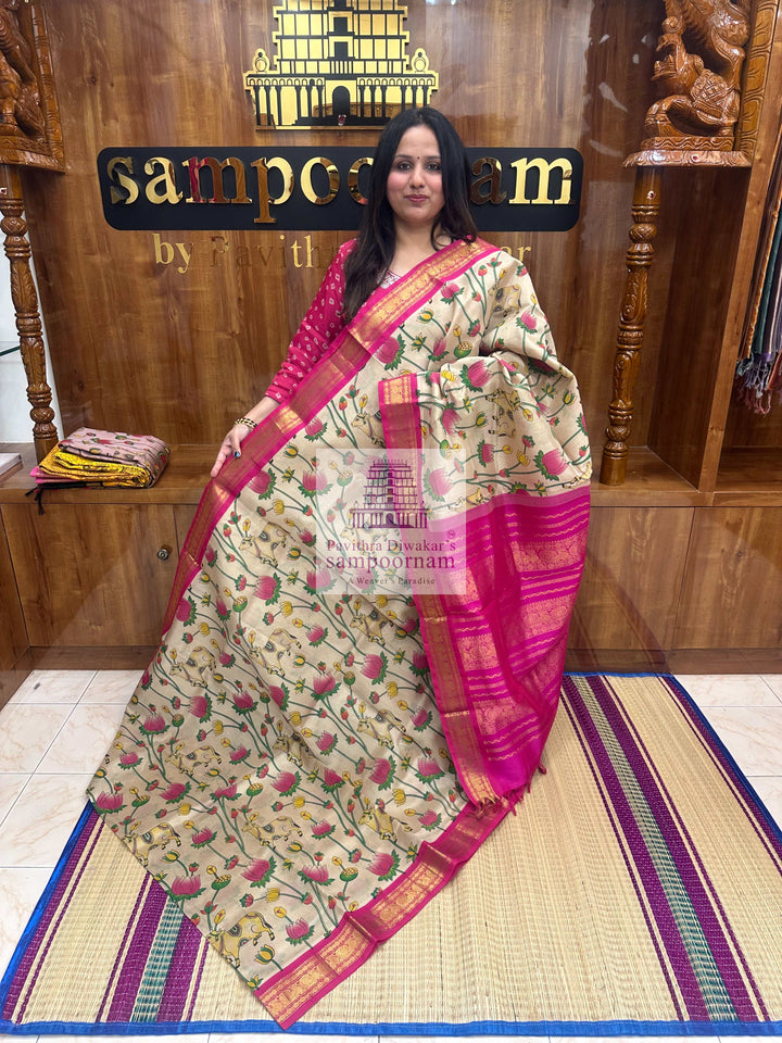 Offwhite with Pink , Traditional Borders and Rich Pallu Pichwai Printed Korvai Silk Cotton Saree