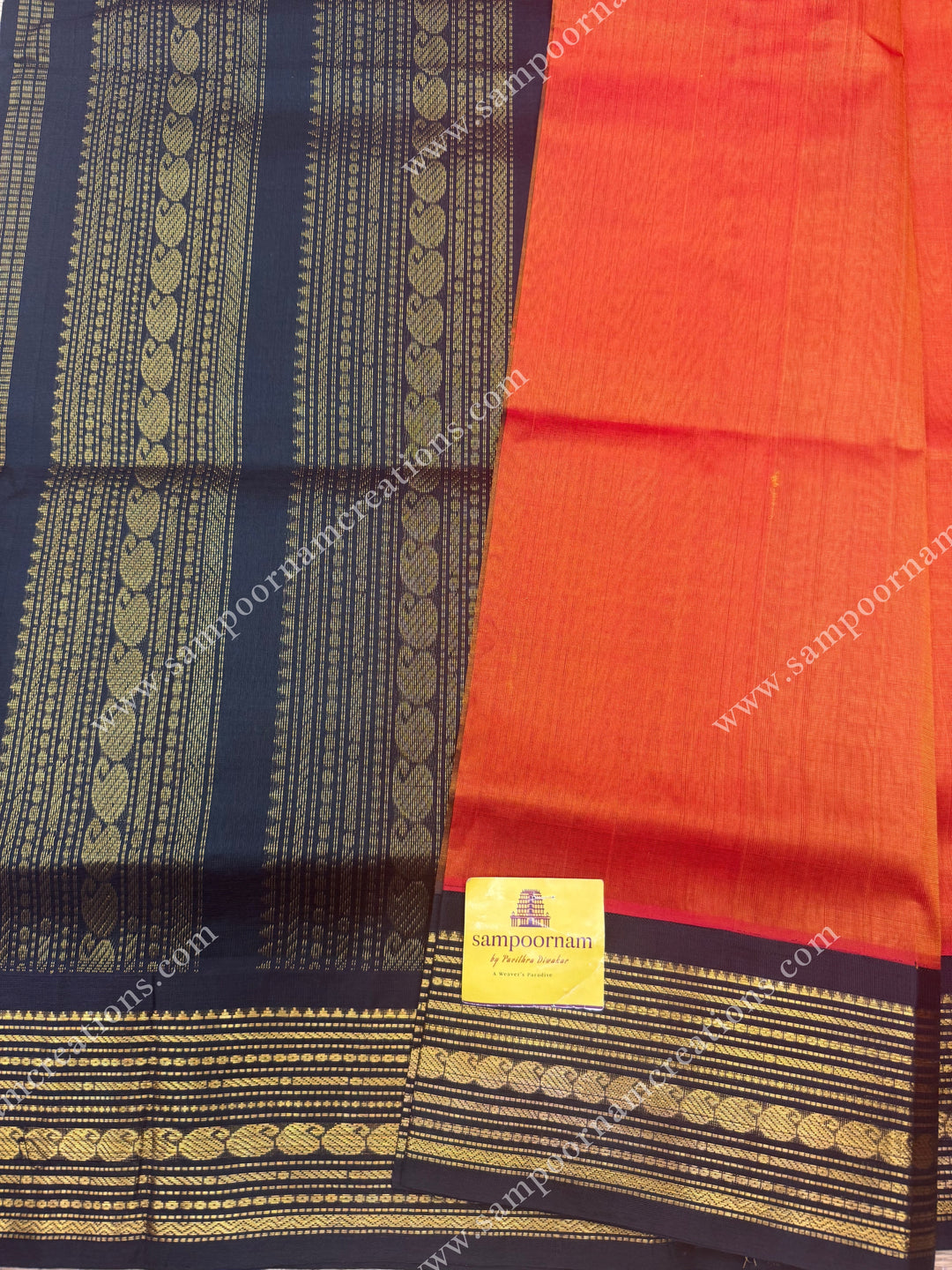 Burnt Orange with Bottle Green  , Traditional borders and Rich Pallu Korvai Silk Cotton Saree