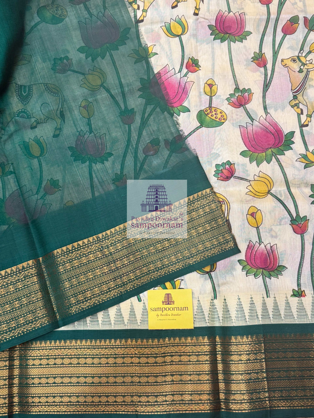 Offwhite with Green , Traditional Temple Border ,Pichwai Printed Korvai Silk Cotton Saree