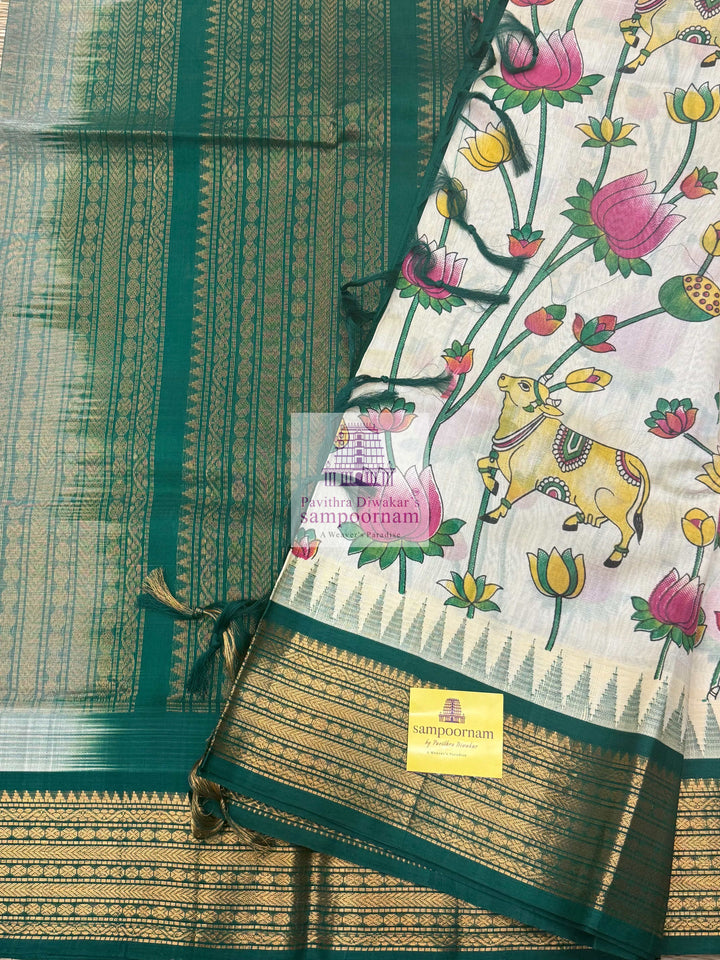 Offwhite with Green , Traditional Temple Border ,Pichwai Printed Korvai Silk Cotton Saree