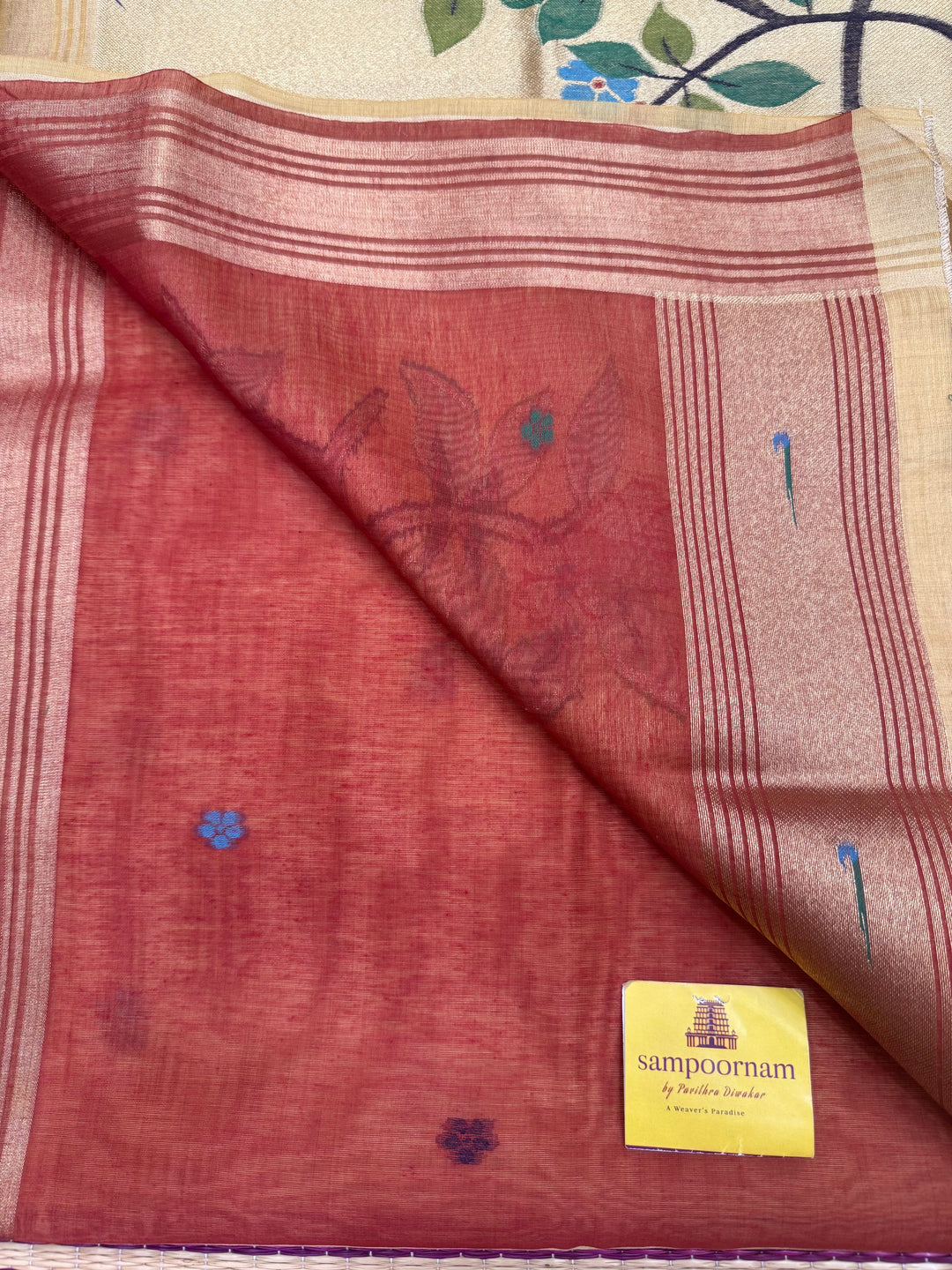 Pale Yellow  , Paithani borders and Rich Paithani Pallu Soft Cotton Saree