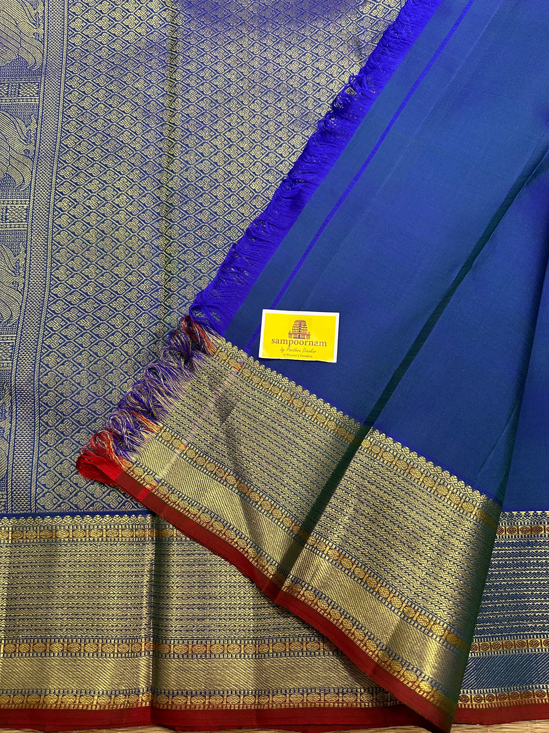 Mayil Kazhuthu Blue with Annam And Rudraksh Butta Rich Border and Pallu Pure Kanjivaram Silk Saree