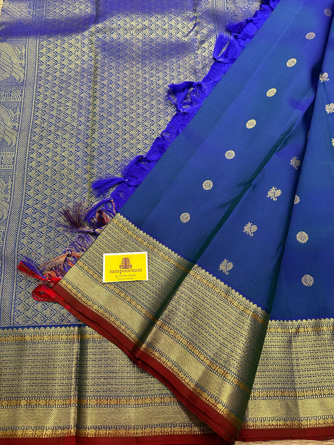 Mayil Kazhuthu Blue with Annam And Rudraksh Butta Rich Border and Pallu Pure Kanjivaram Silk Saree