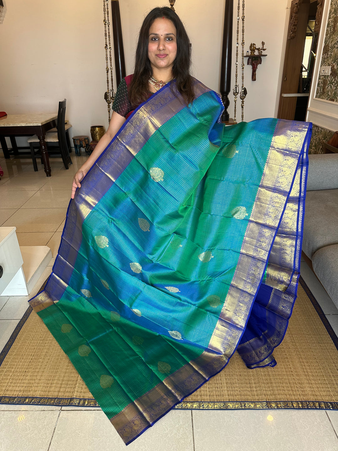 Bluish Green with Blue , Rich Butta, Body Podi Kattam and Rich Border Pallu Pure Kanjivaram Silk Saree