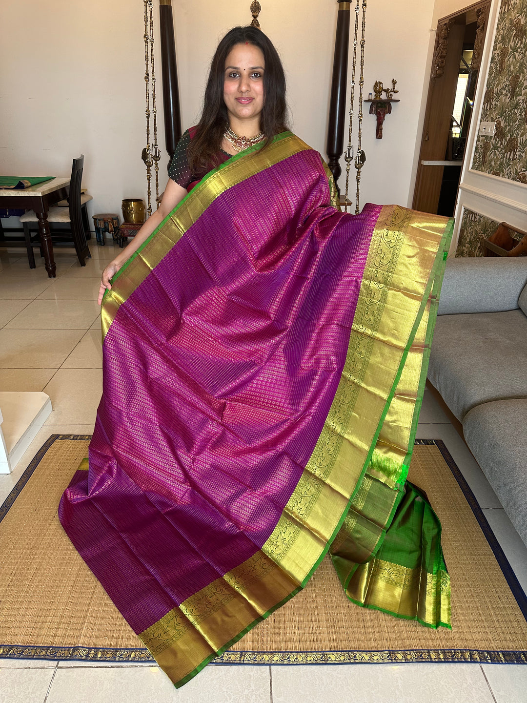 Vadamalli Purple with Manthulir Green Rich Lakshadeepam Body With Grand Border and Pallu Pure Kanjivaram Silk Saree