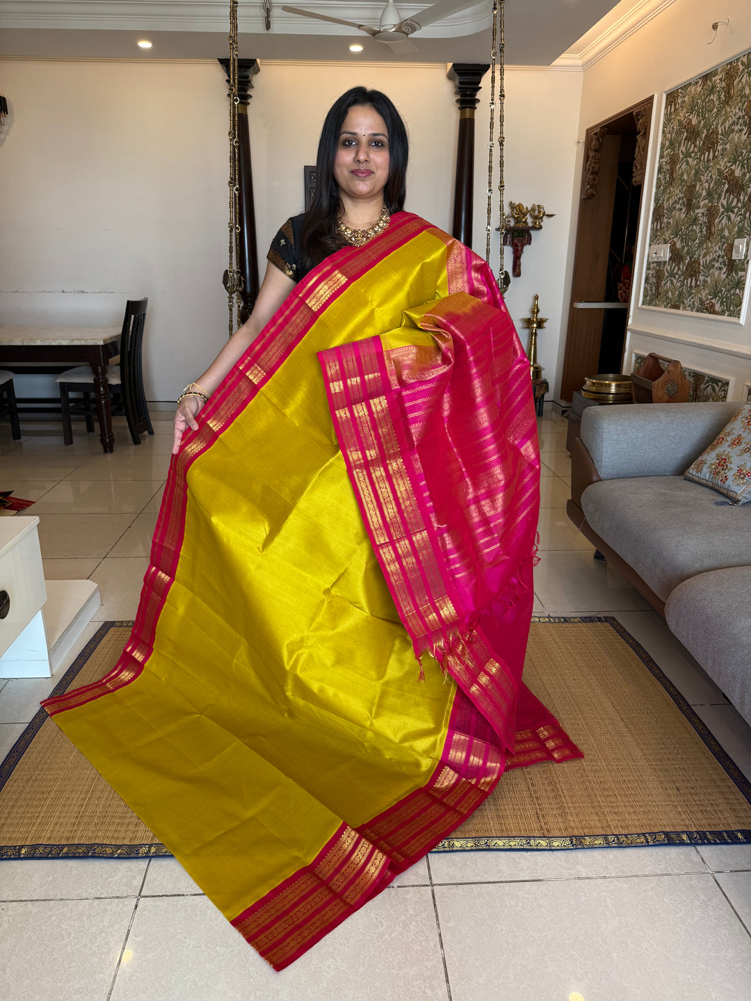 Lemon Yellow with Pink ,rich big Kanchi traditional border and grand Pallu Korvai Silk Cotton Saree