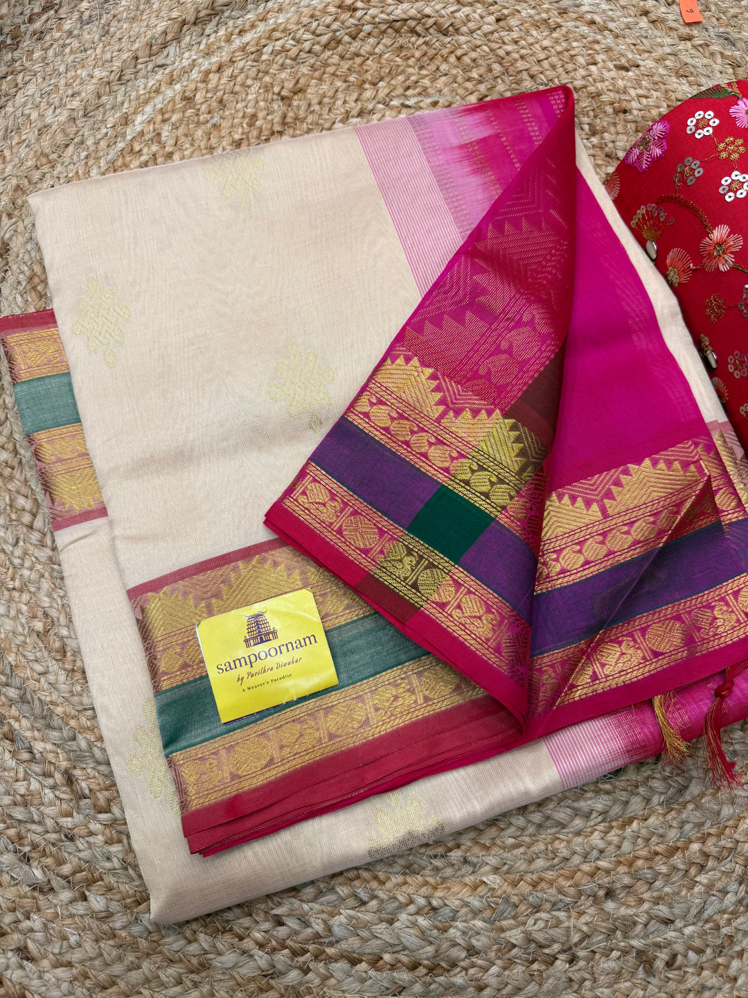 Offwhite with Pink  ,  Rich Kolam Zari butta in the body , Rettapet  Borders and Rich Pallu Silk Cotton Saree