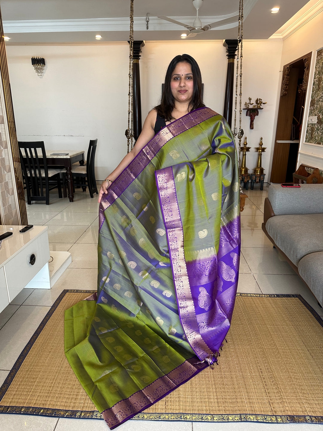 Green and Purple with Rich Border and Zari Butta in the Body and Grand Pallu Pure Soft Silk Saree