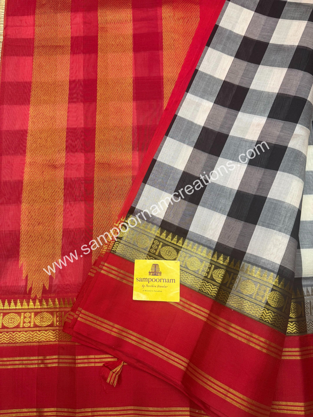 Black , White , with Red , Pallum Pazham Checks , traditional borders and rich Pallu Silk Cotton Sarees
