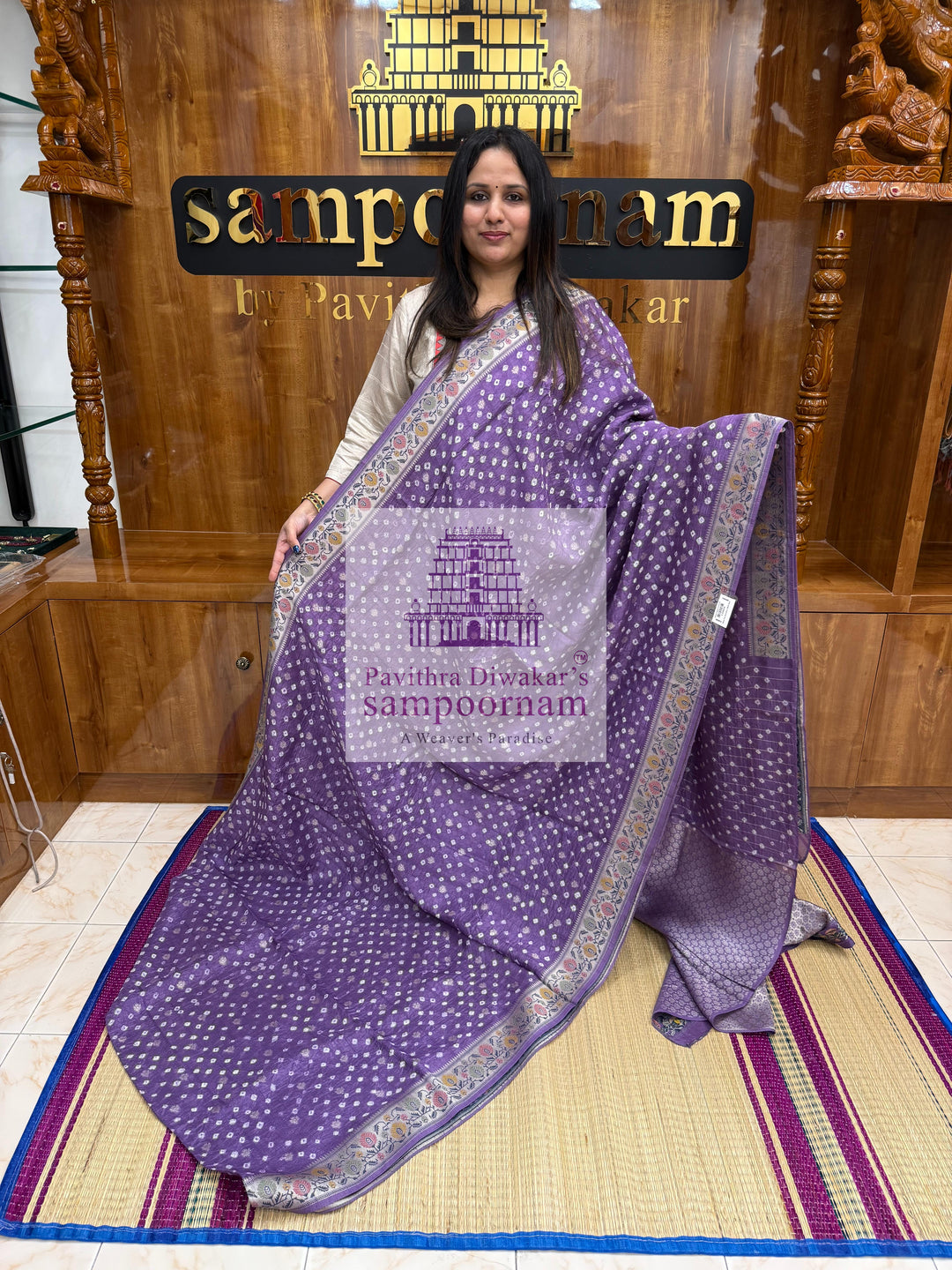 Lilac with Silver Zari ,Bandhini with Zari motifs in the body and Paithani Zari borders and Pallu with Banarasi blouse , Pure Vegan Silk Saree