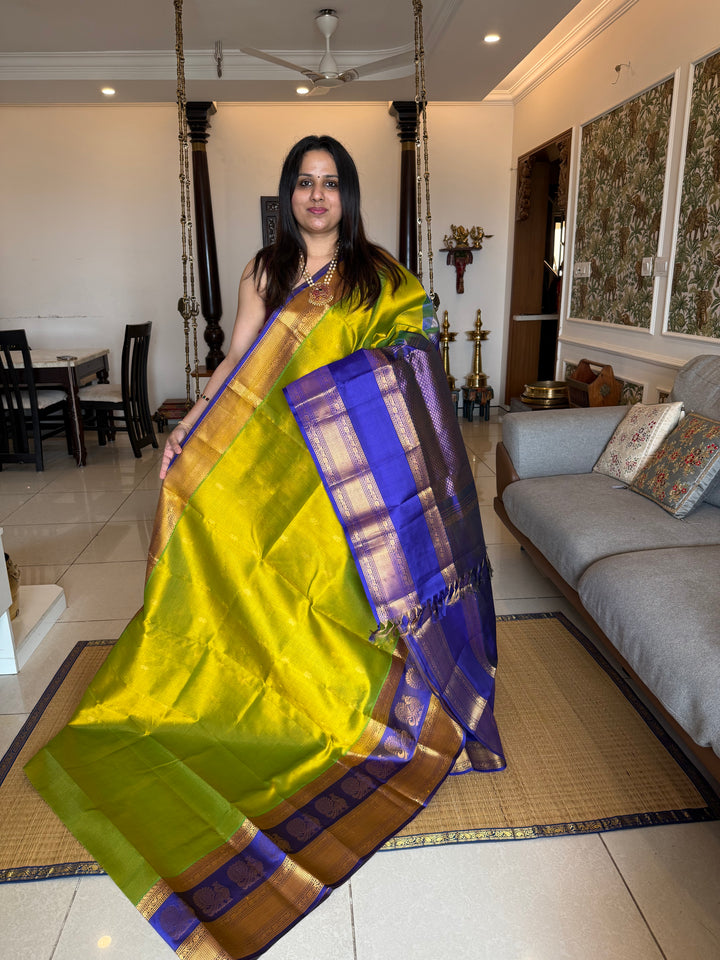 Leaf Green with Blue , Podi zari kattam in the body , one side big satin border with Annam motif and rich Pallu Korvai Silk Cotton Saree