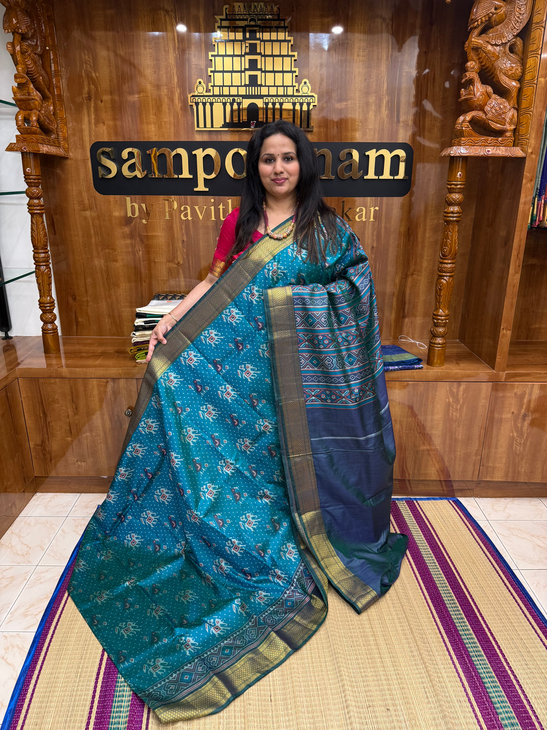 Turquoise Blue with Green  , Pochampally inspired designs in the body and traditional Kanchi Pallu , Semi Pochampally Silk Saree