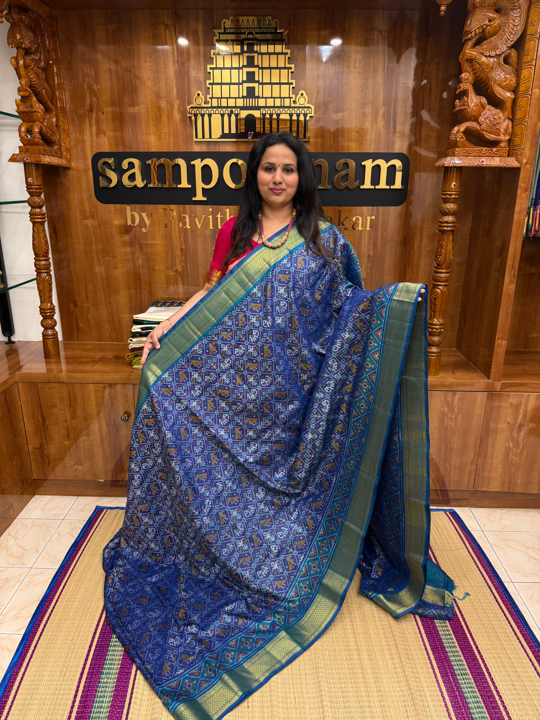 Indigo Blue with Blue  , Pochampally inspired designs in the body and traditional Kanchi Pallu , Semi Pochampally Silk Saree