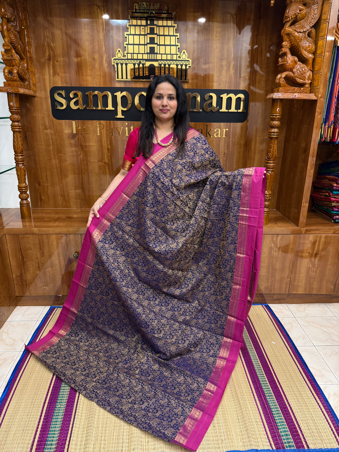 Indigo Blue with Pink , Rich Vanasingaram thread motif in the body , Traditional borders and Plain Pallu Chettinad Cottton Saree