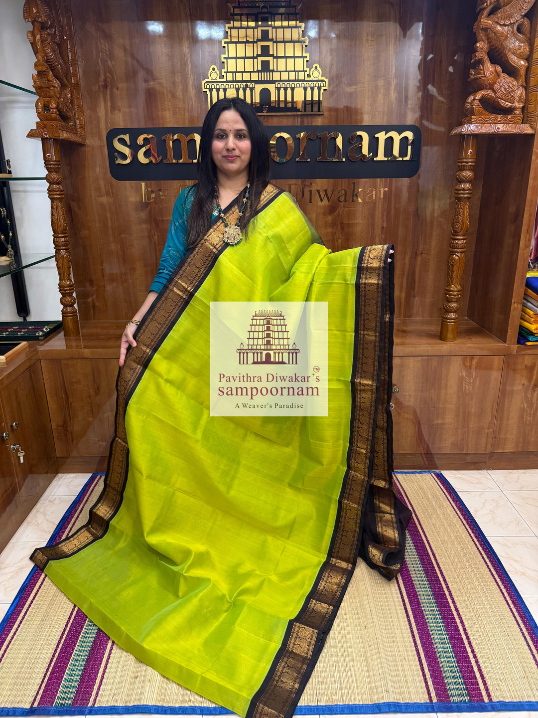 Parrot Green with Dark Brown , traditional borders and rich Pallu Korvai Silk Cotton Saree