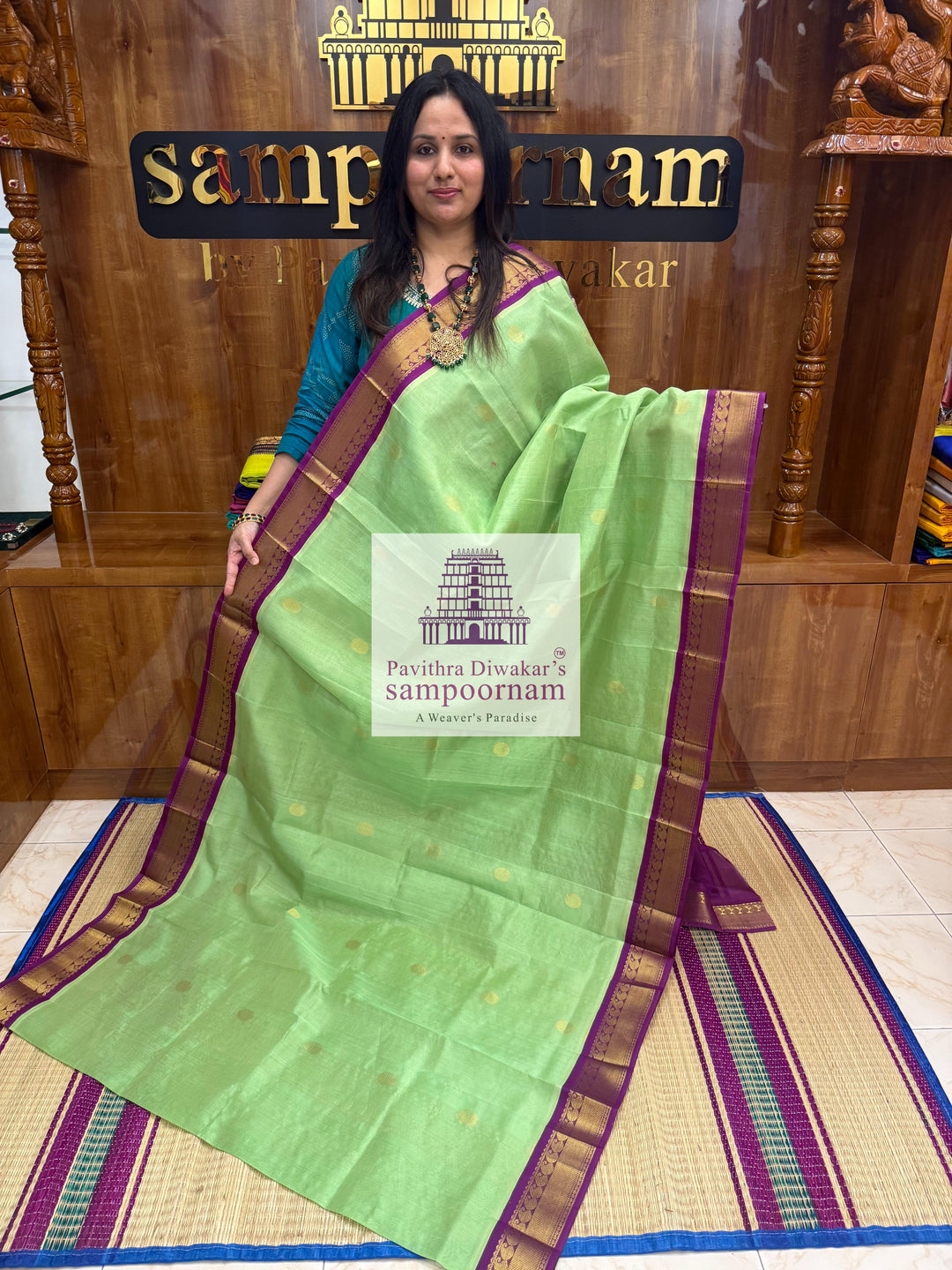 Pastel Green with Purple , Zari butta in the body , traditional border and rich Pallu Korvai Silk Cotton Saree