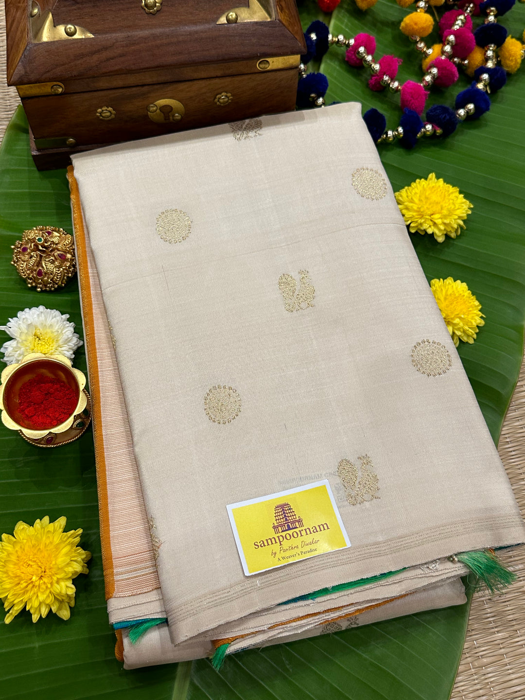 Offwhite with Double Coloured Border Mustard and Sea Green , Rich Annam and Rudraksh Zari Butta, Rich pallu ,Kanjivaram Pure Zari Silk Saree