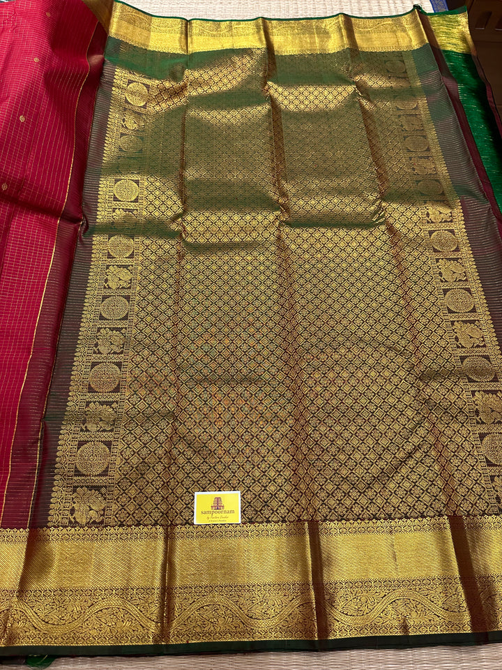 Traditional Red with Manthulir Green Body Podi Kattam with Butta Rich Pure Kanjivaram Silk Saree