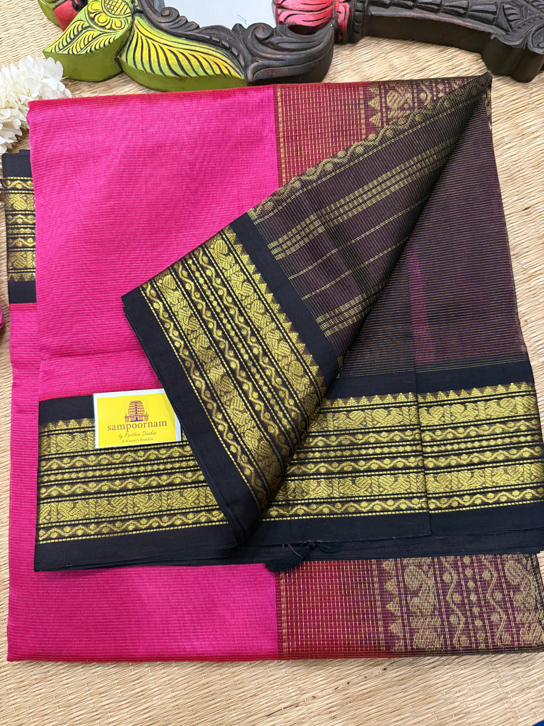 Magenta with Black Vairaoosi Zari lines in the body traditional borders and rich Pallu Korvai Silk Cotton Saree