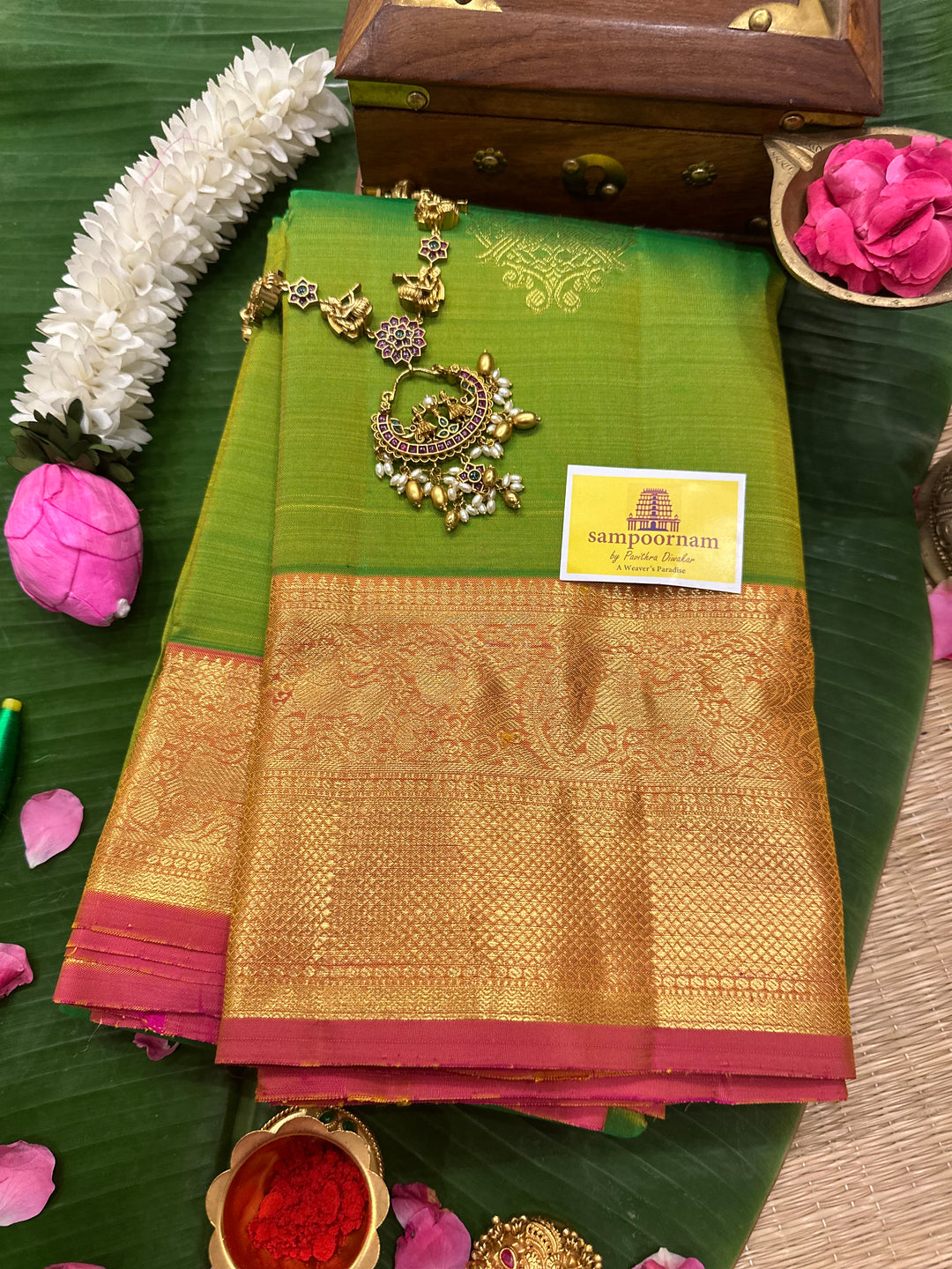 Light Green with Orangish Pink Rich Butta with Grand Pallu Kanjivaram Silk Saree