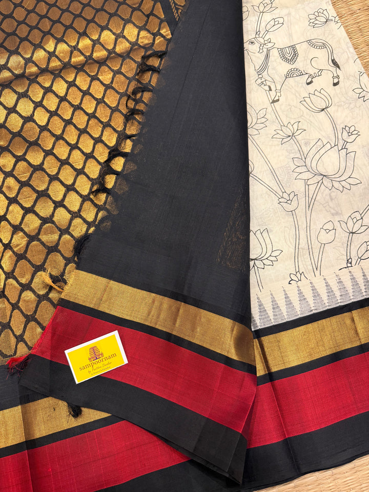 Offwhite with Black ,Triple Temple Border,Rich Pallu ,Pichwai Outline Printed Korvai Silk Cotton Saree
