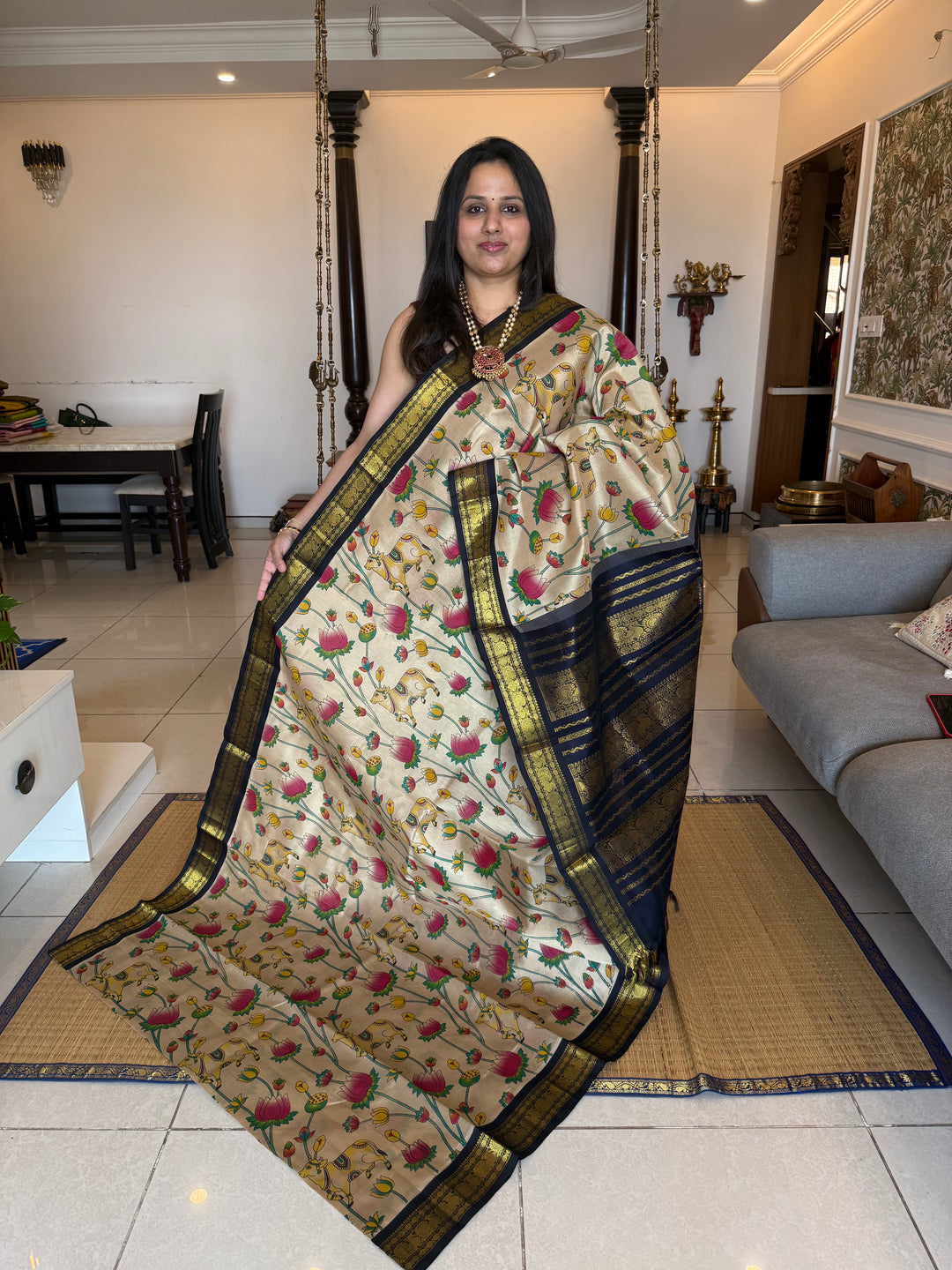 Light Beige with Black Traditional Mayil Border and Rich Pallu Korvai Silk Cotton Saree