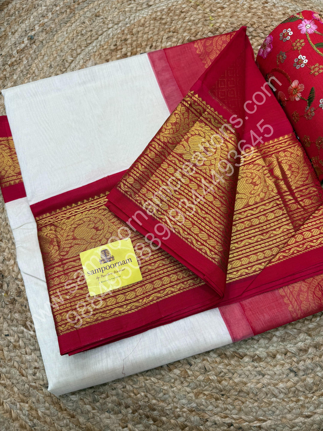 Offwhite with Bright Red , One side long traditional borders and rich Pallu Korvai Silk Cotton Saree
