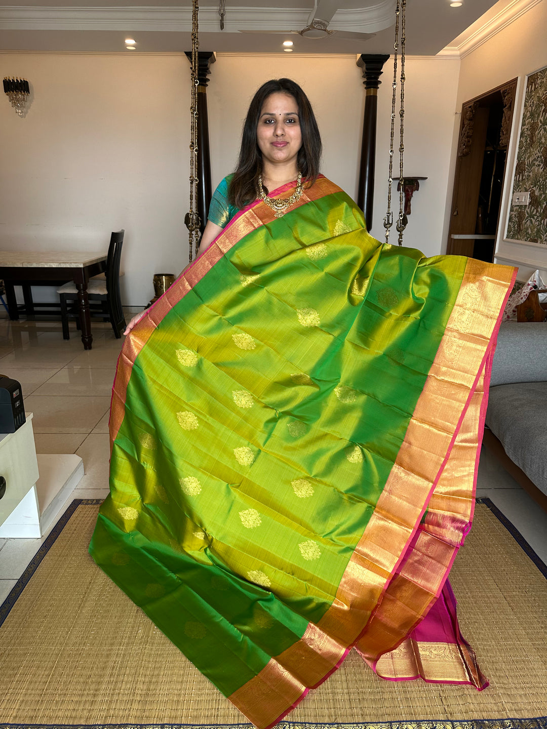 Light Green with Orangish Pink Rich Butta with Grand Pallu Kanjivaram Silk Saree