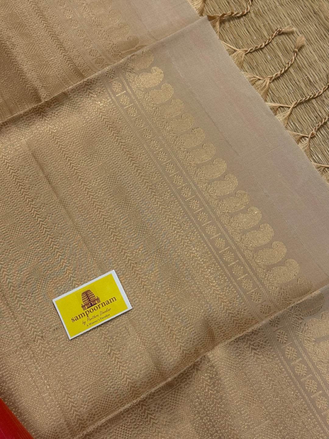 Dark Pink with Beige , Zari Mayil butta in the body and grand  Pallu , pure soft silk saree