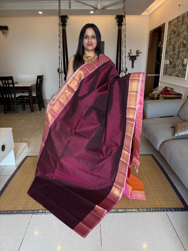 Dark Maroon with Baby Pink , Lakshadeepam butta in the body , traditional borders and rich Pallu Lakshadeepam Silk Cotton Saree