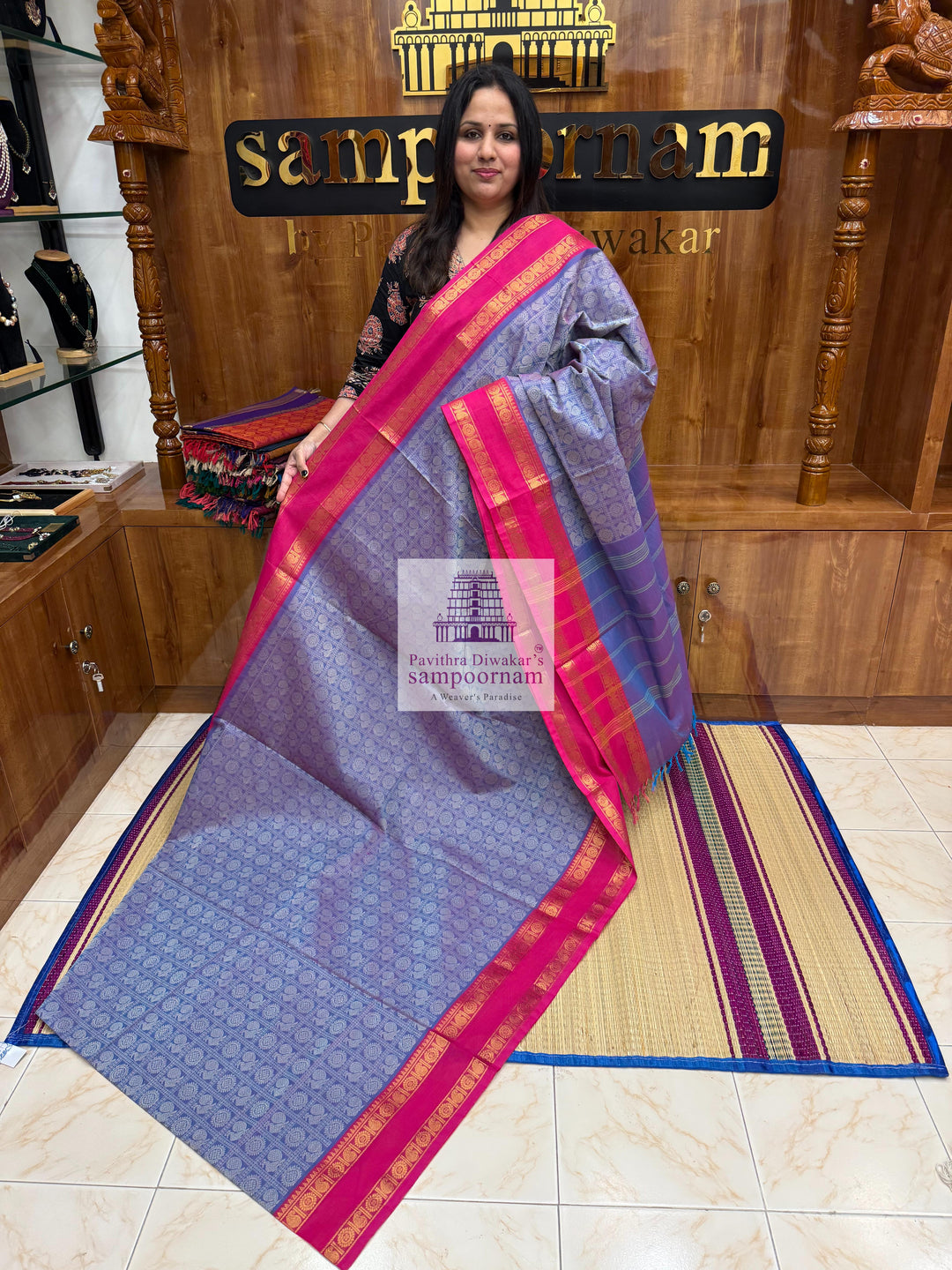 Light Blue with Pink  , Annam and Chakram thread butta in the body  , rettapet border and Plain  Pallu Chettinad Cotton Saree