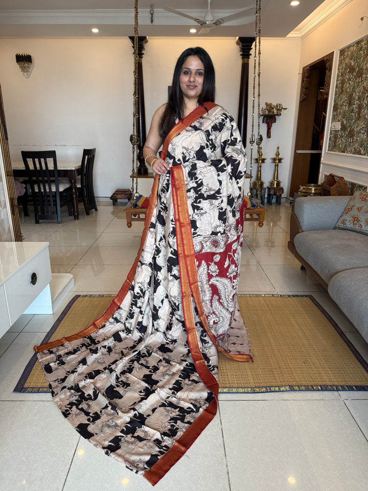 Black with Red , Kalamkari print in the body , Pallu and Blouse Semi Maheswari Silk Saree