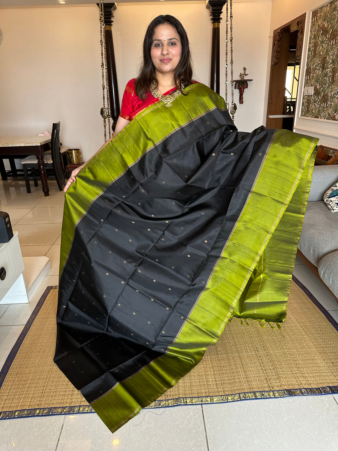 Black with Olive Green Small Chakram Butta and Rich Pallu, Pure Soft Silk Saree